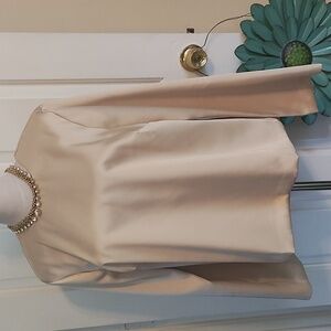 H&M cream color long sleeves top